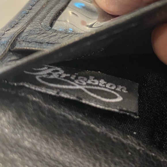 ☀️Host Pick☀️ EUC Brighton Black Leather & Croc Embossed Shoulder WOC - Picture 10 of 15